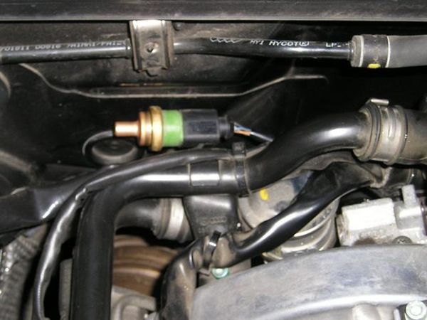 Aux coolant pump - prevent me from installing one.