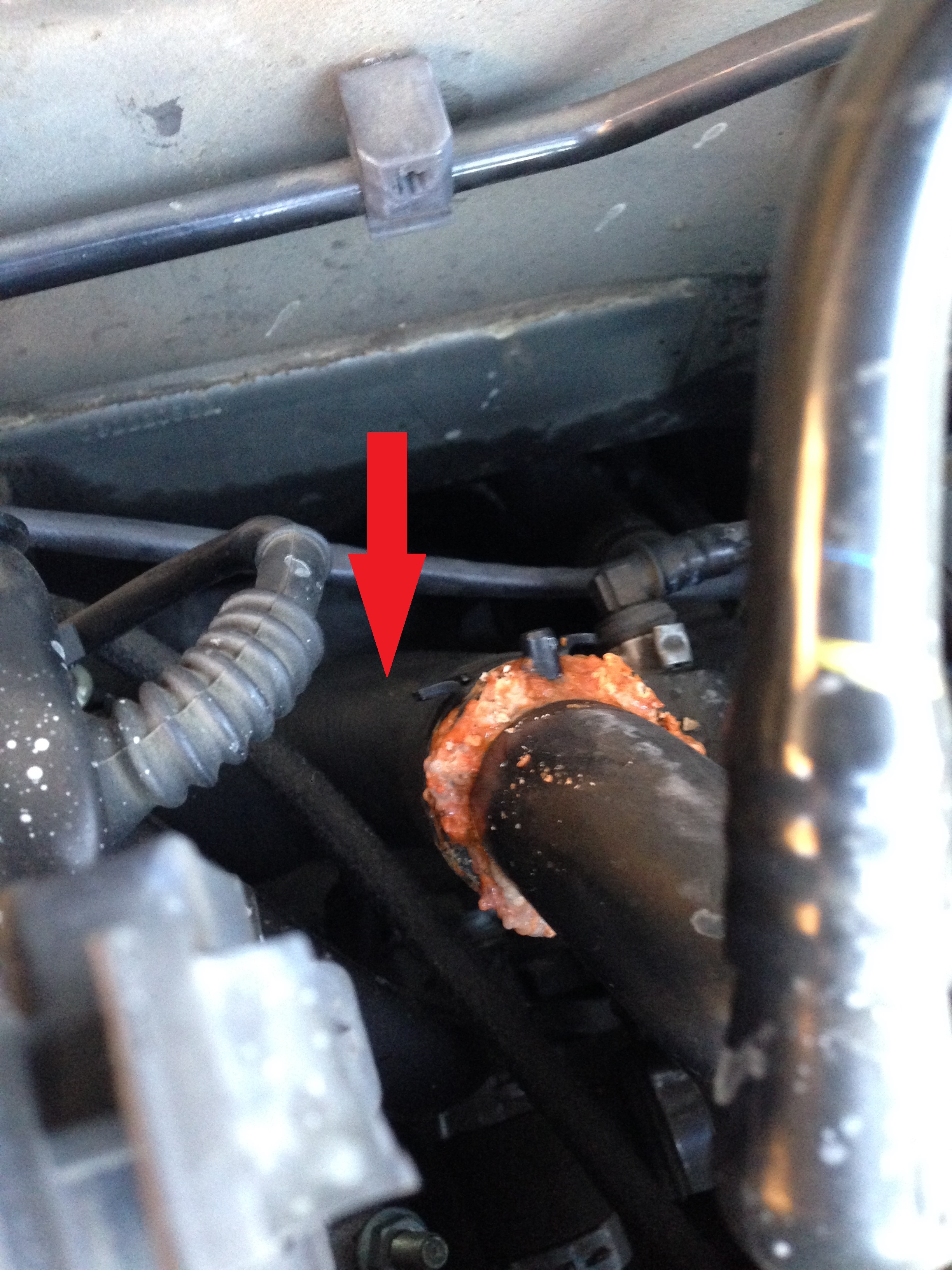 Need help identifying part - suspect coolant leak - Pictures included ...