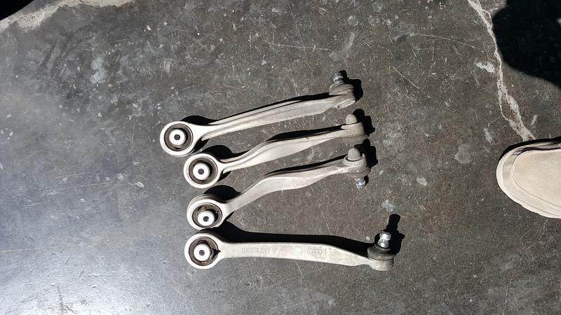 Picture of front control arms - normal doamege or screwdriver indiced?-20160503_145222_002.jpg
