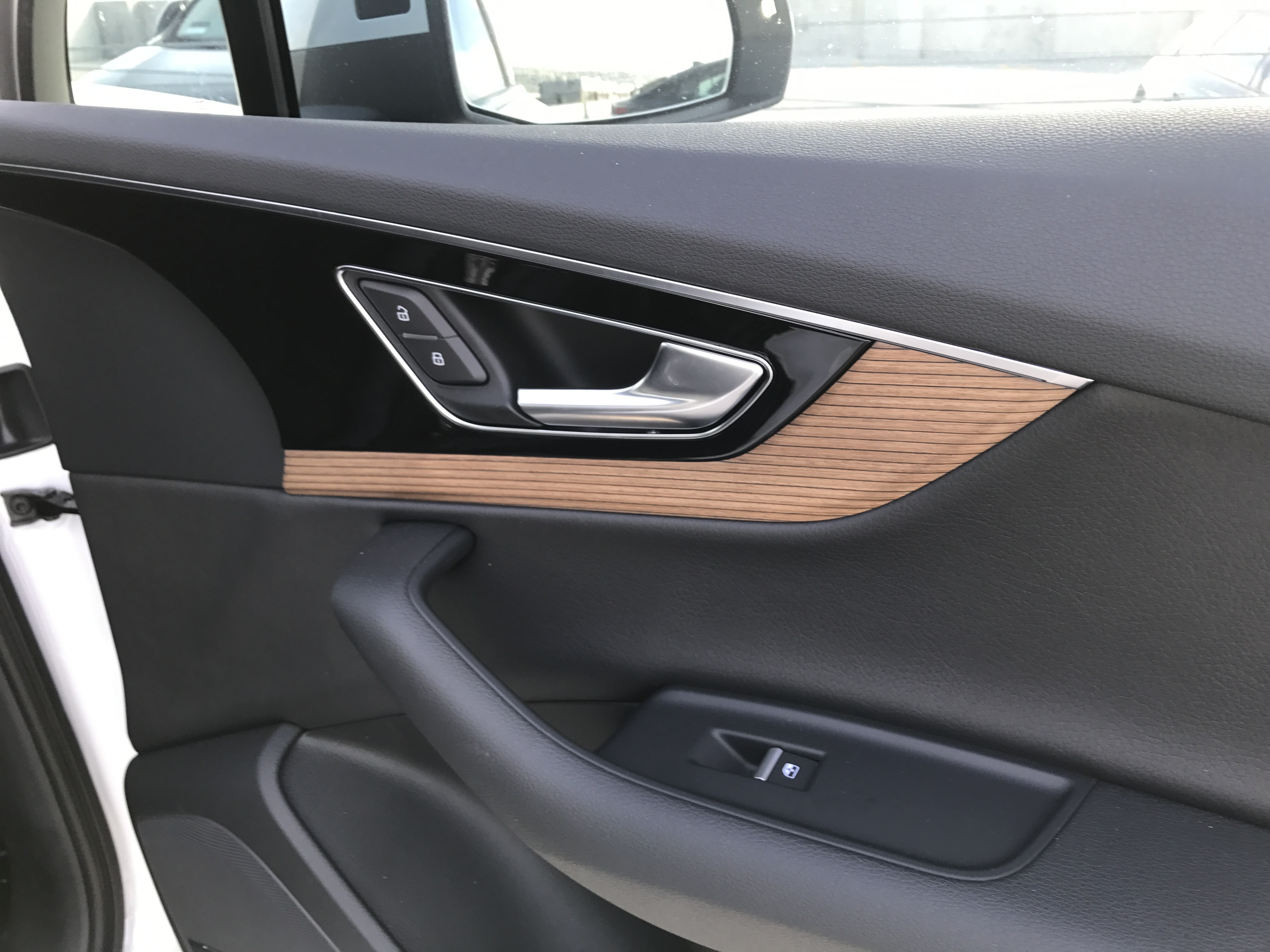 Audi Q7 2017 Q7 Layered Wood Trim Audiworld Forums