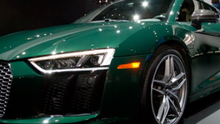 Audi R8 is the “2016 World Performance Car”