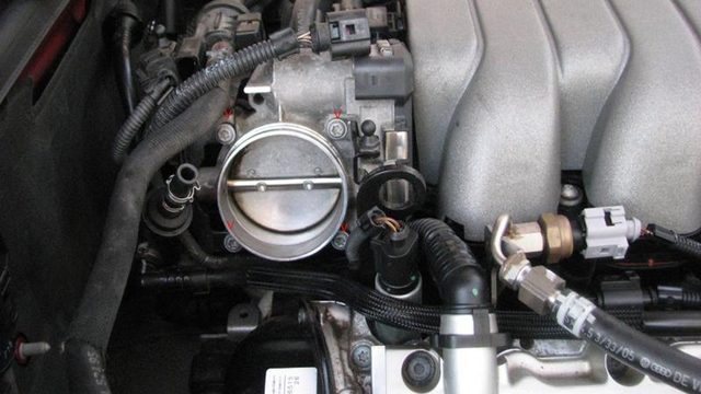 Audi A6 C6: How to Clean and Reset Throttle Body