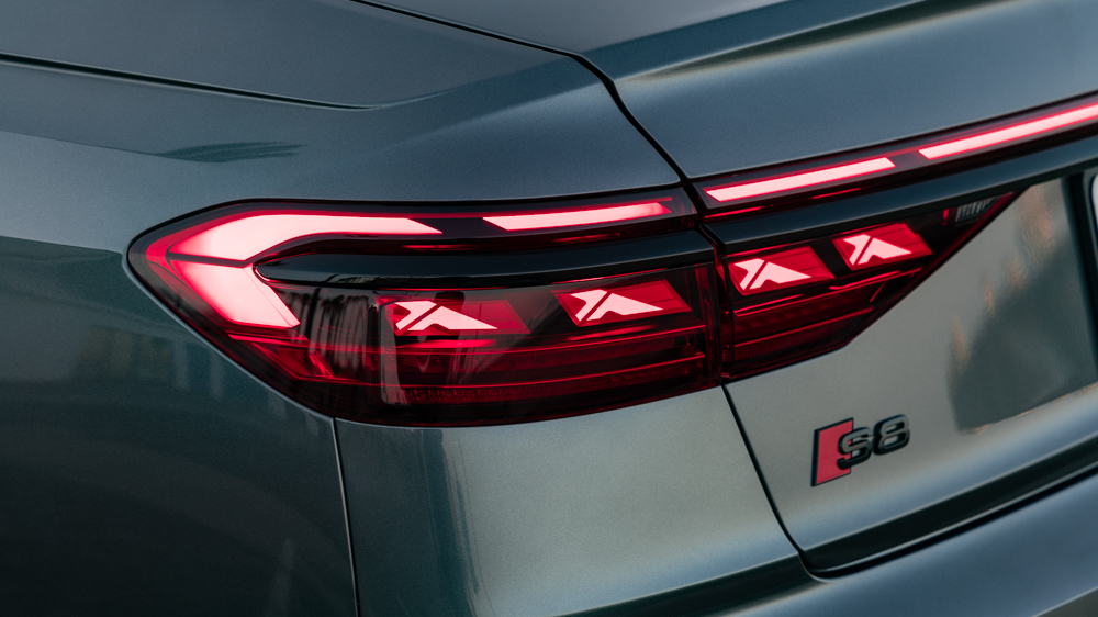 Dynamic Mode Audi S8 Brake Lights